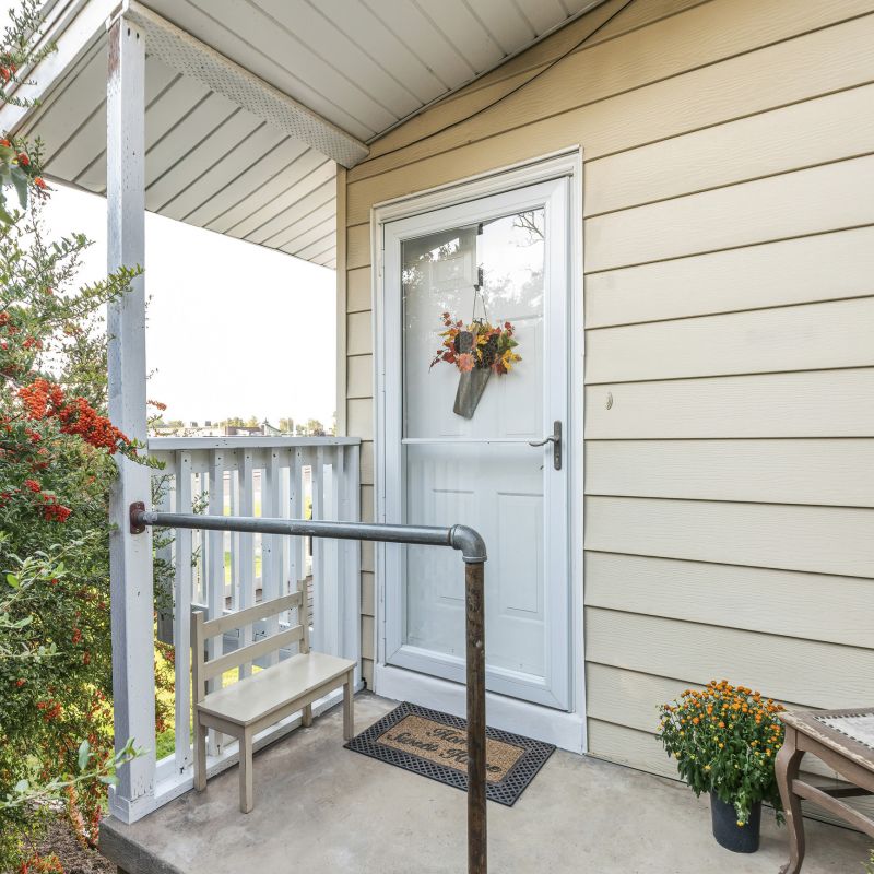 Storm Door Maintenance